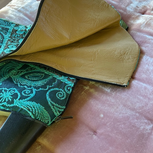 Embroidered Fabric Boots Size 42 Made in Turkey - Picture 6 of 8